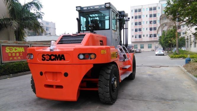 18 Ton Diesel Heavy Forklift Truck Color Red