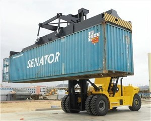 SOCMA gaffeltruck for logistikkhavner